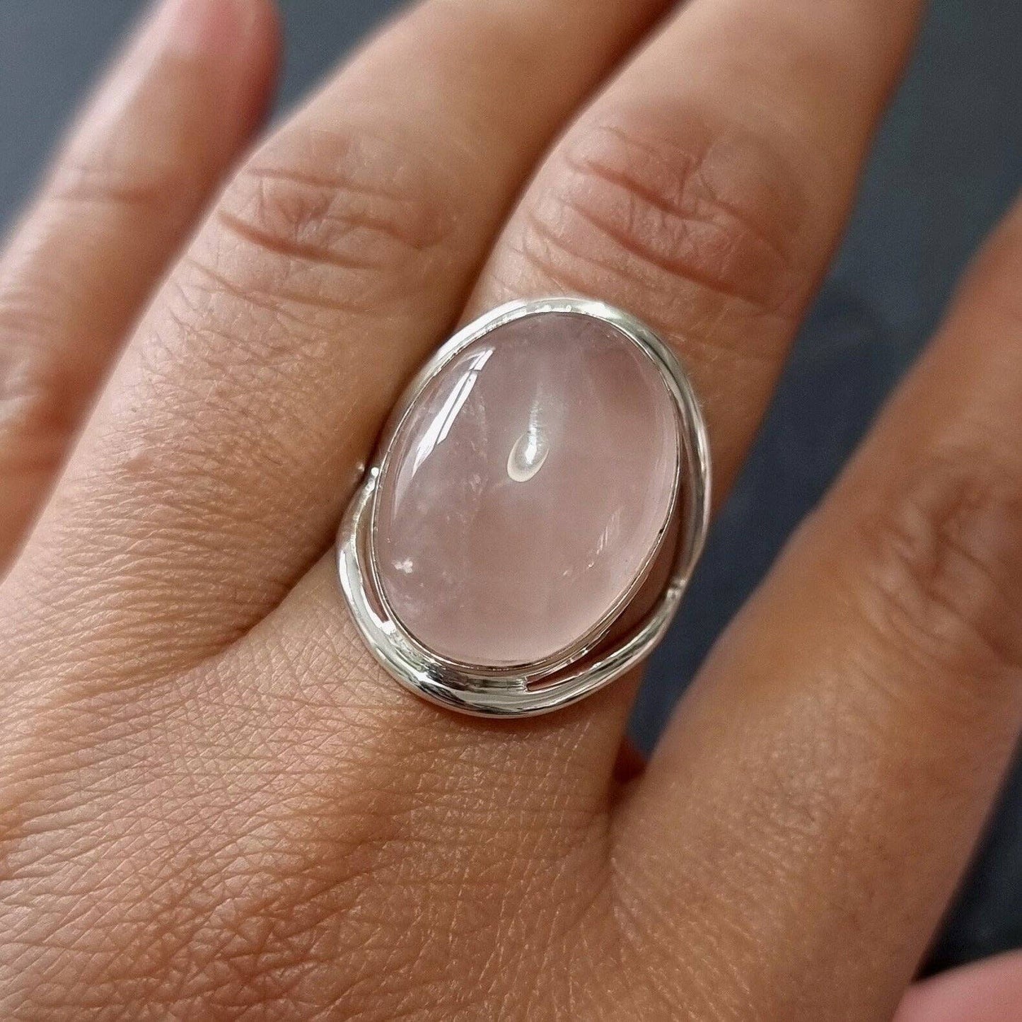 Large Oval Rose Quartz Silver Ring, 20mm x 15mm, R80RQL: US 6 1/4 / UK M