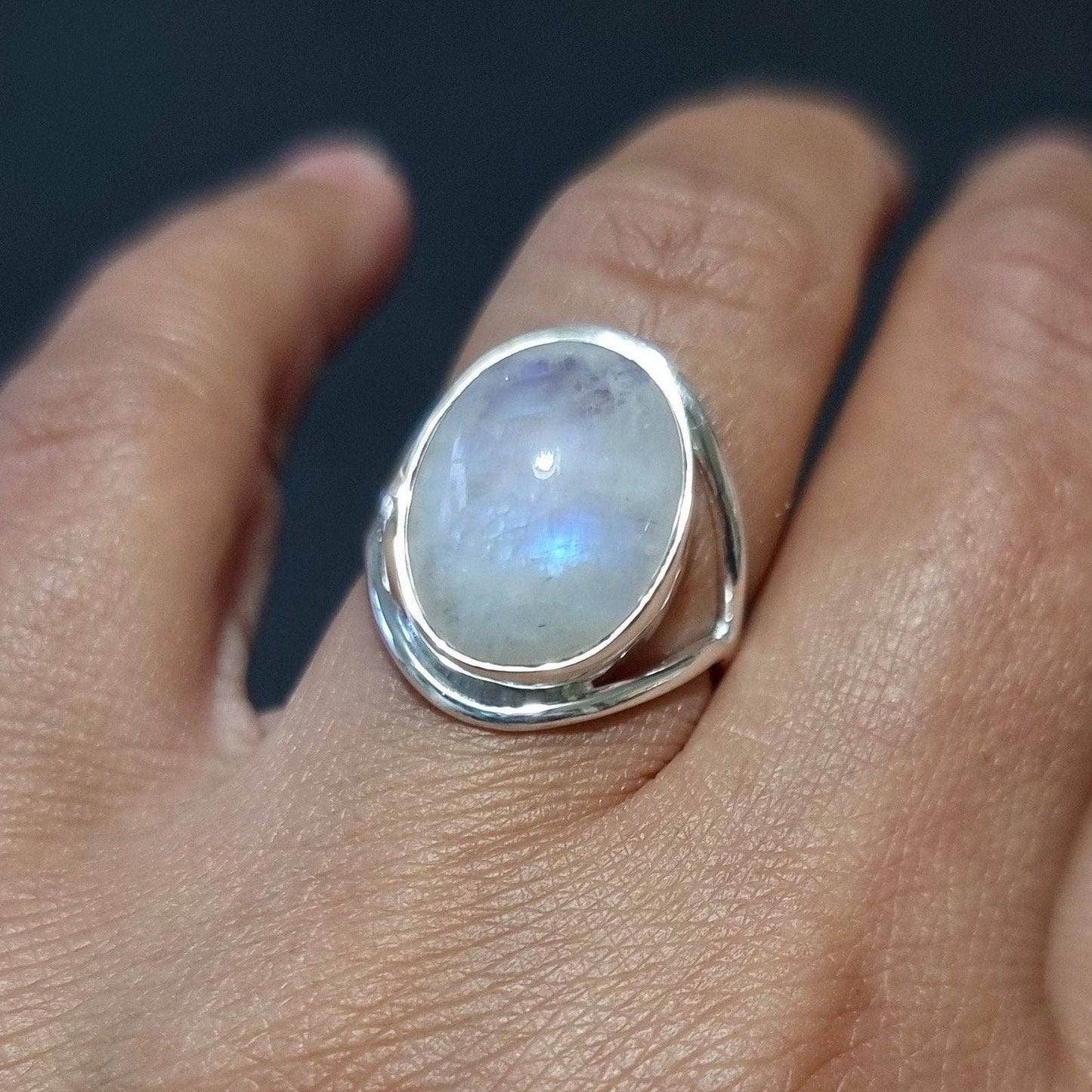 Oval Rainbow Moonstone Silver Ring, 15mm x 12mm, R80MS: US 10 3/4 / UK V